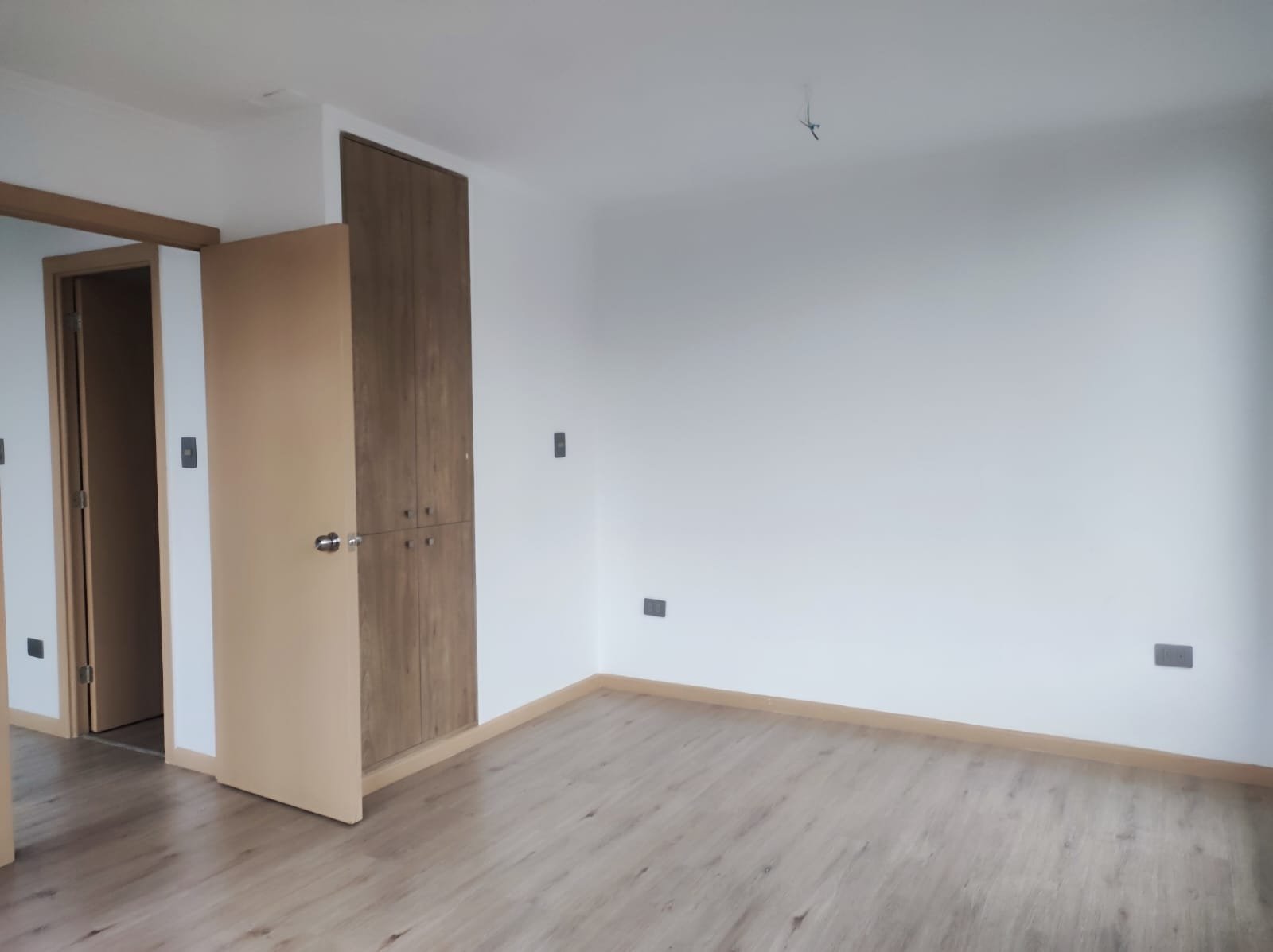 WhatsApp Image 2025-09-12 at 8.46.38 AM (1)